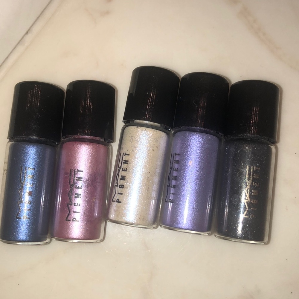 Mac eye shadow
